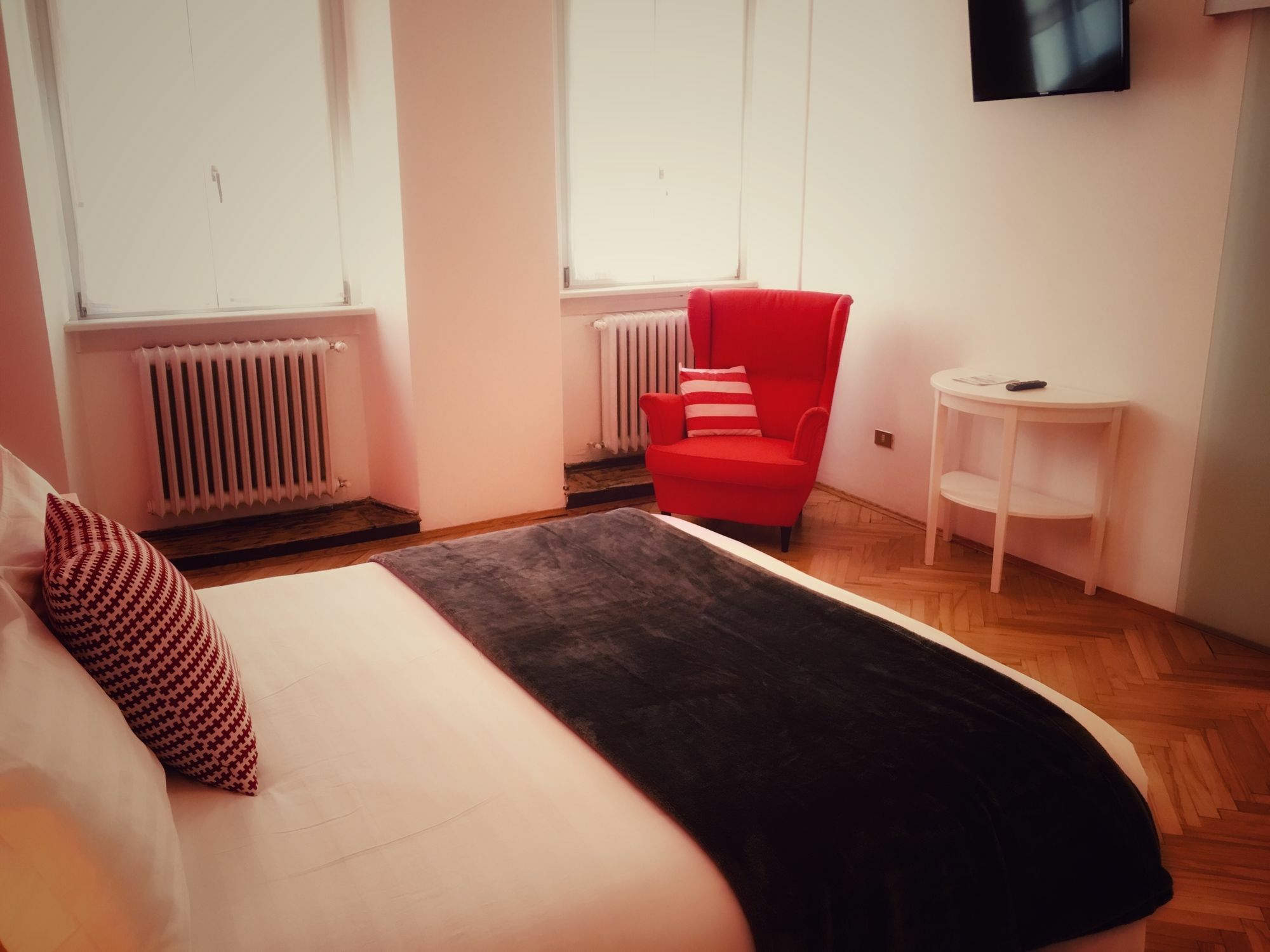 Bed and Breakfast Al Cavour 34 Тренто Екстер'єр фото
